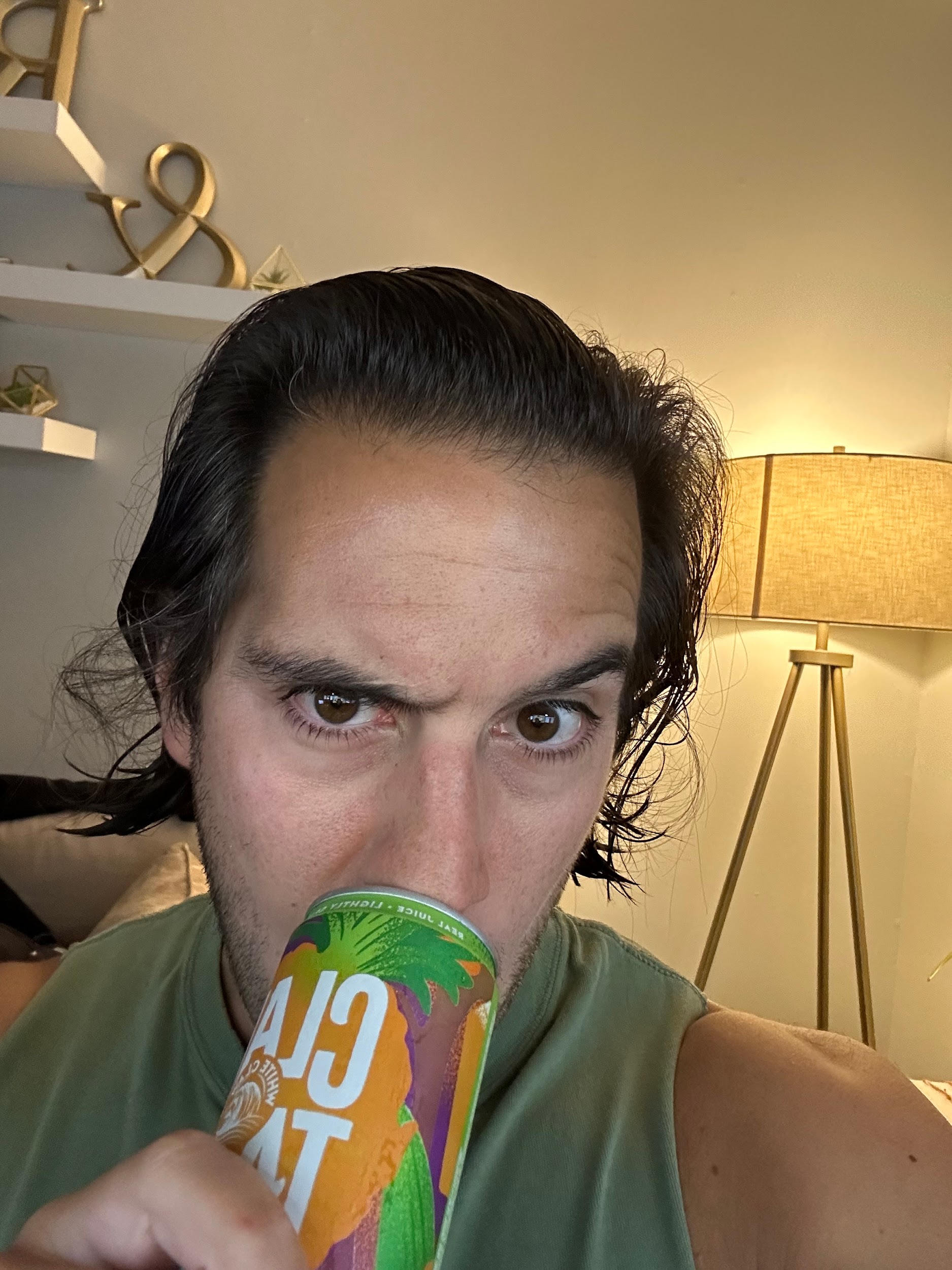 White Claw Tropical Mai Tai