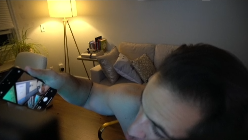 White Claw Tropical Pomelo Smash Surf